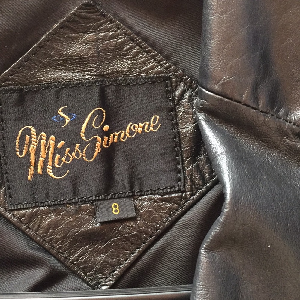 Leather jacket - Picture 3 of 3
